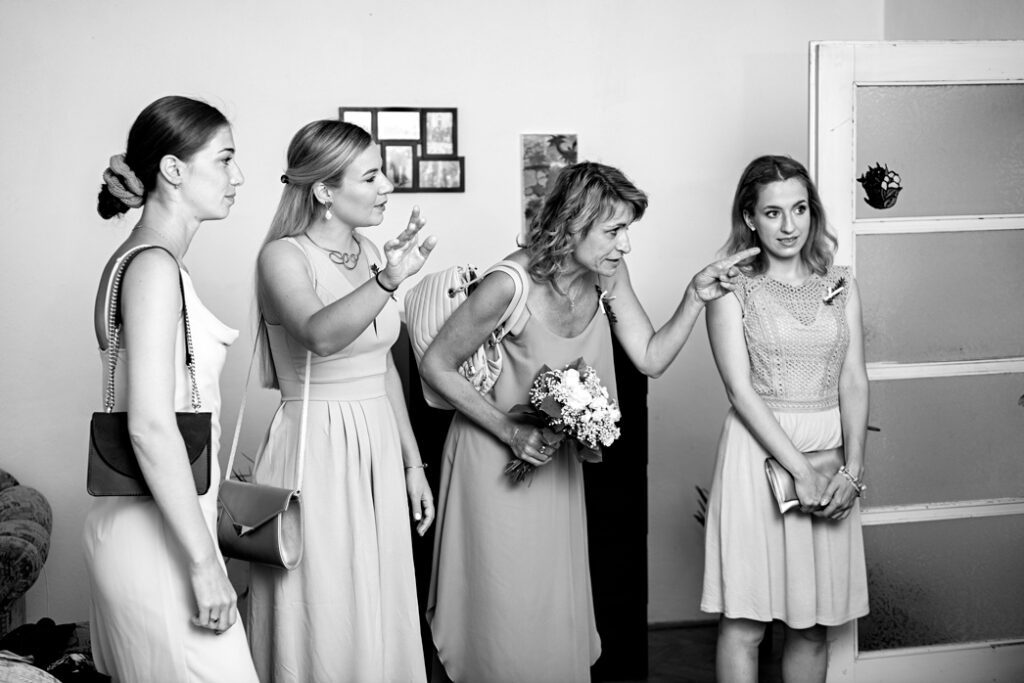 Černobílá svatební fotografie Petr Lasák