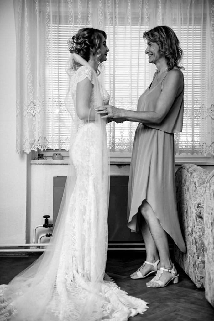 Černobílá svatební fotografie Petr Lasák