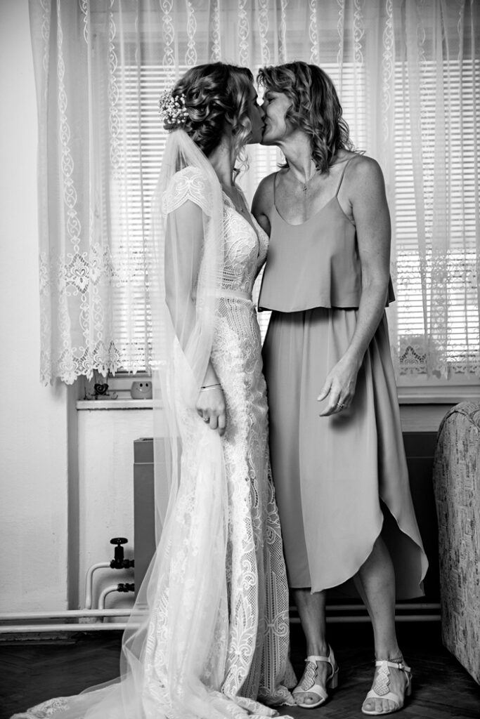 Černobílá svatební fotografie Petr Lasák