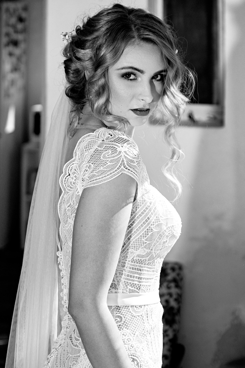 Černobílá svatební fotografie Petr Lasák