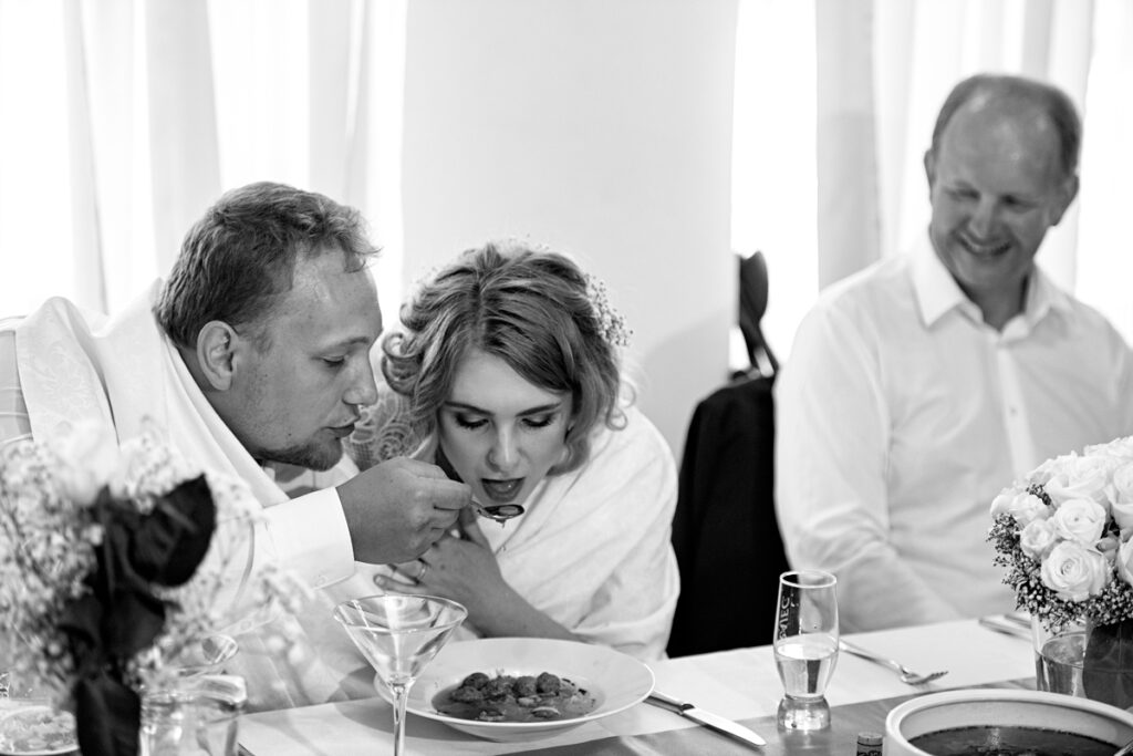 Černobílá svatební fotografie Petr Lasák