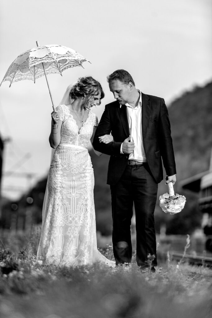 Svatební fotograf Brno - černobílá fotografie