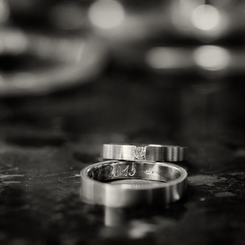 Svatba v černobílé fotografii