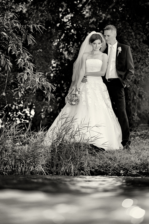 Svatba v černobílé fotografii