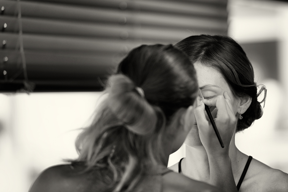 Svatba v černobílé fotografii