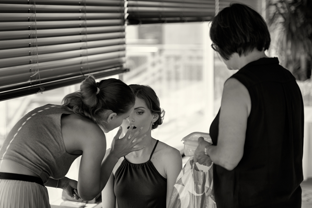 Svatba v černobílé fotografii