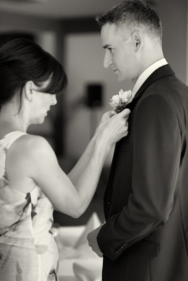 Svatba v černobílé fotografii