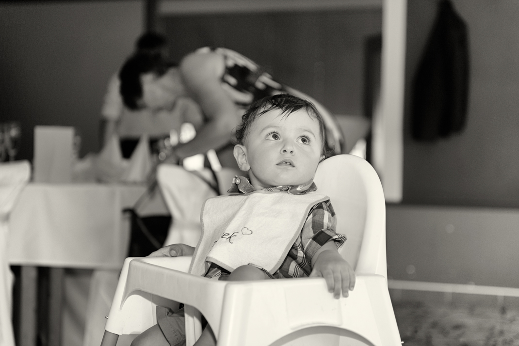 Svatba v černobílé fotografii na brněnské přehradě