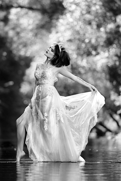 černobílá portrétní fotografie