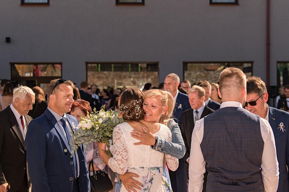 Svatební focení v Žebětínském dvoře